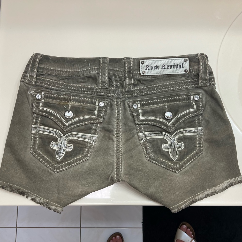 Women’s rock revival shorts